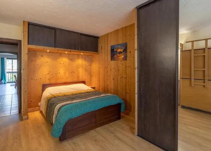 Centre, 51m2, Vue Mt Blanc, 2 A 6 Pers, 2 Balcons Apartment *