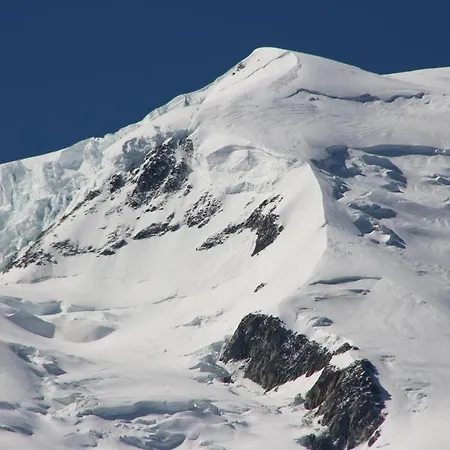 Apartment Centre, 51m2, Vue Mt Blanc, 2 A 6 Pers, 2 Balcons Chamonix